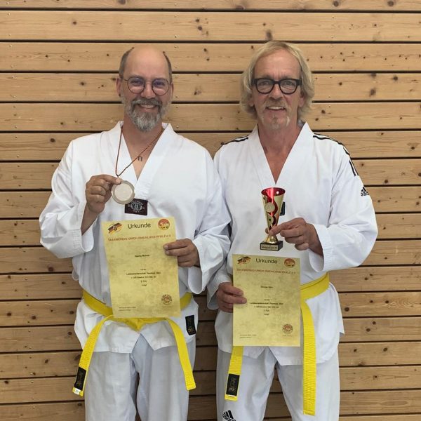 LM Poomsae 23, Platz 1, Gold für Thomas und Silber für Sascha