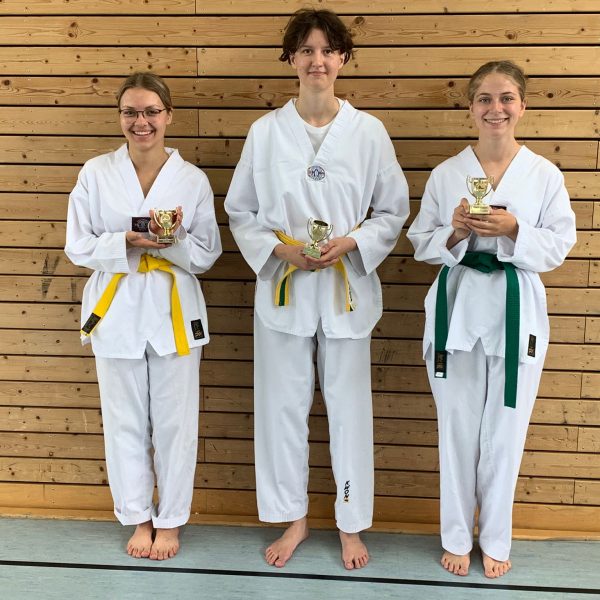 LM Poomsae 23, Platz 1, vereinsübergreifendes Team 2