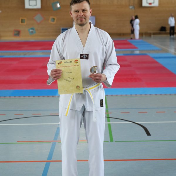 Sebastian_Platz 1 bei der LM Poomsae am 11. Juni 2022